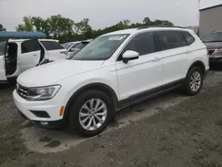 3VV3B7AX6JM016098 2018 VOLKSWAGEN TIGUAN