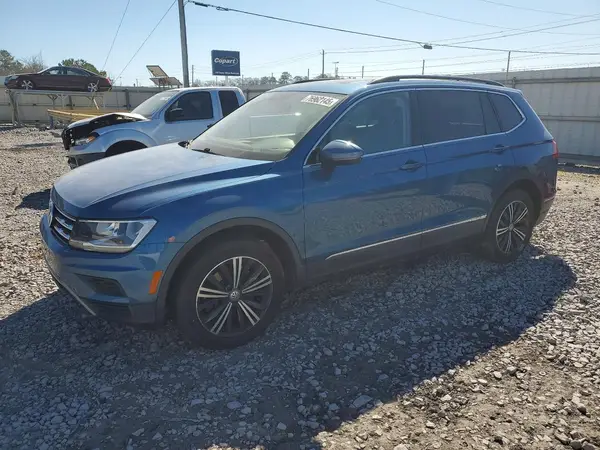 3VV3B7AX6JM044029 2018 VOLKSWAGEN TIGUAN - Image 1