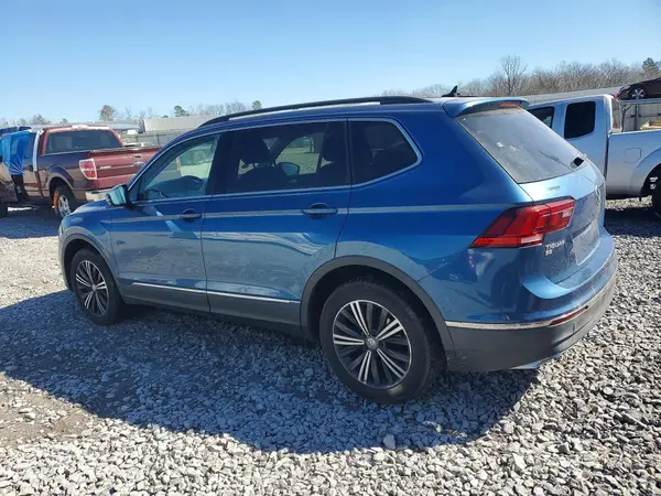 3VV3B7AX6JM044029 2018 VOLKSWAGEN TIGUAN - Image 2