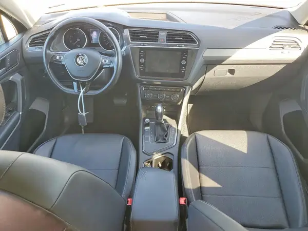 3VV3B7AX6JM044029 2018 VOLKSWAGEN TIGUAN - Image 8