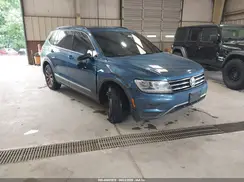 3VV3B7AX6JM050462 2018 VOLKSWAGEN TIGUAN