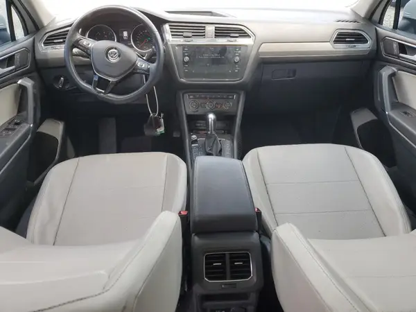 3VV3B7AX6JM073014 2018 VOLKSWAGEN TIGUAN - Image 8