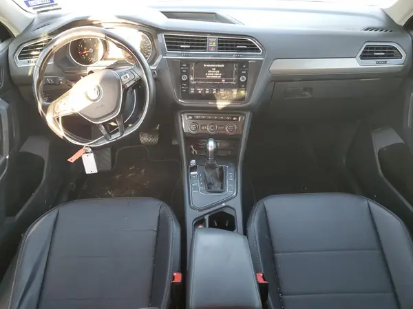 3VV3B7AX6JM079623 2018 VOLKSWAGEN TIGUAN - Image 8