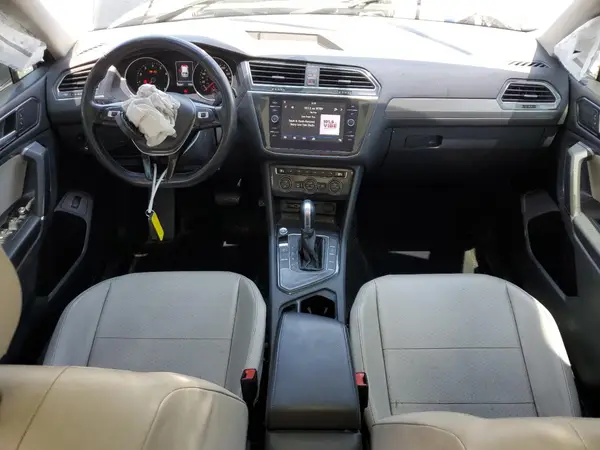3VV3B7AX6JM088063 2018 VOLKSWAGEN TIGUAN - Image 8