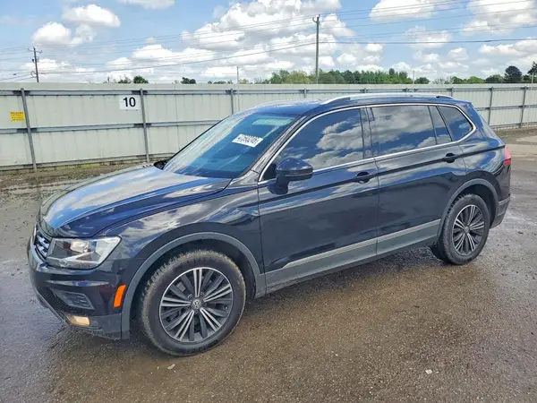 3VV3B7AX6JM103242 2018 VOLKSWAGEN TIGUAN - Image 1