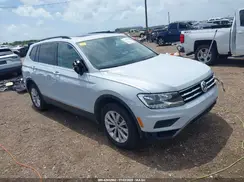 3VV3B7AX6JM125855 2018 VOLKSWAGEN TIGUAN