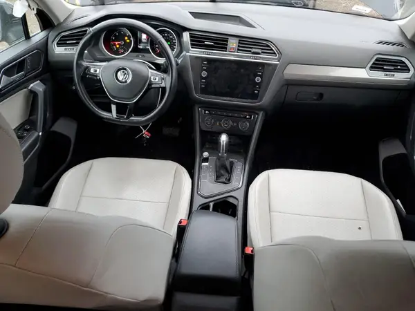 3VV3B7AX6JM140369 2018 VOLKSWAGEN TIGUAN - Image 8