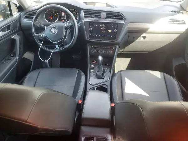 3VV3B7AX6JM153302 2018 VOLKSWAGEN TIGUAN - Image 8