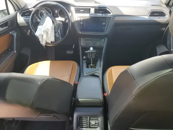 3VV3B7AX6JM156605 2018 VOLKSWAGEN TIGUAN - Image 8