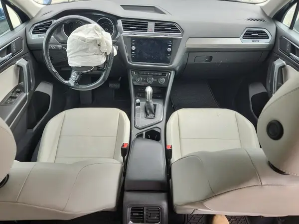 3VV3B7AX6JM203096 2018 VOLKSWAGEN TIGUAN - Image 8