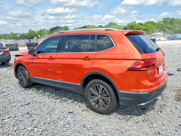 3VV3B7AX6JM208539 2018 VOLKSWAGEN TIGUAN - Image 2