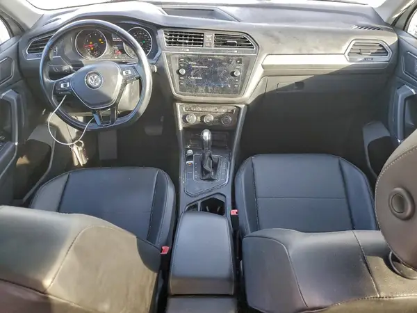 3VV3B7AX6JM214471 2018 VOLKSWAGEN TIGUAN - Image 8