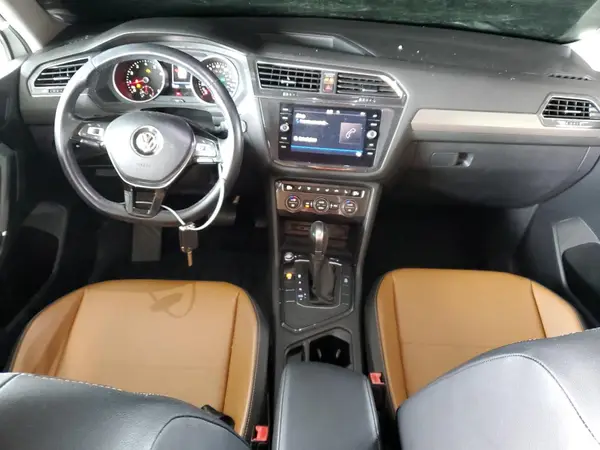 3VV3B7AX6JM220464 2018 VOLKSWAGEN TIGUAN - Image 8