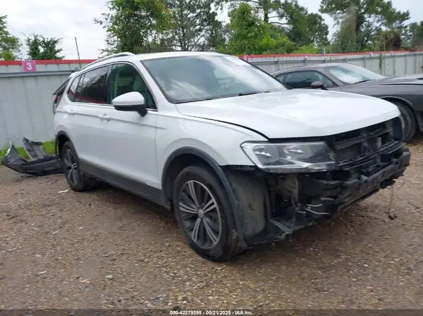3VV3B7AX6KM018161 2019 VOLKSWAGEN TIGUAN - Image 1
