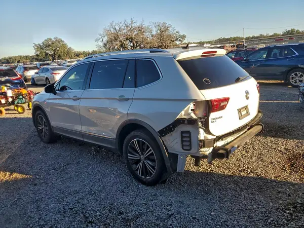 3VV3B7AX6KM061009 2019 VOLKSWAGEN TIGUAN - Image 2