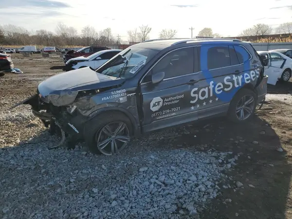 3VV3B7AX6KM068929 2019 VOLKSWAGEN TIGUAN - Image 1