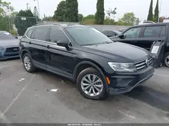3VV3B7AX6KM071703 2019 VOLKSWAGEN TIGUAN