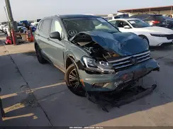 3VV3B7AX6KM079719 2019 VOLKSWAGEN TIGUAN
