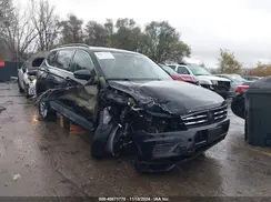 3VV3B7AX6KM091983 2019 VOLKSWAGEN TIGUAN
