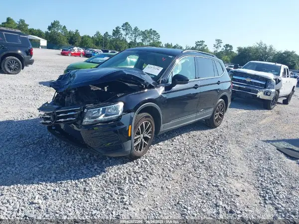 3VV3B7AX6KM104361 2019 VOLKSWAGEN TIGUAN - Image 2