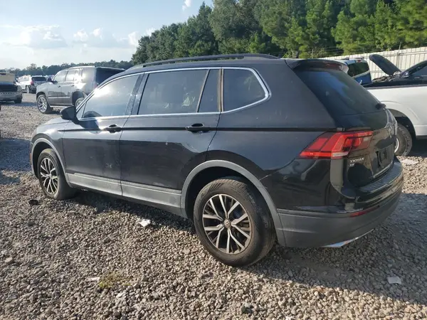 3VV3B7AX6KM156220 2019 VOLKSWAGEN TIGUAN - Image 2