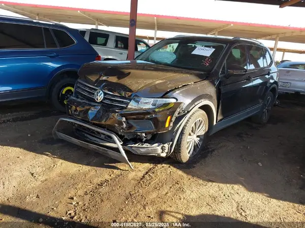 3VV3B7AX6KM162504 2019 VOLKSWAGEN TIGUAN - Image 2