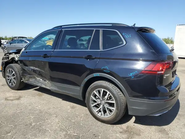 3VV3B7AX6KM198001 2019 VOLKSWAGEN TIGUAN - Image 2