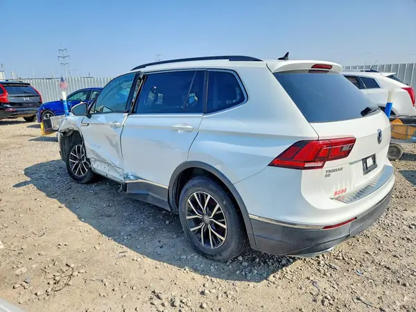 3VV3B7AX6LM040744 2020 VOLKSWAGEN TIGUAN - Image 2