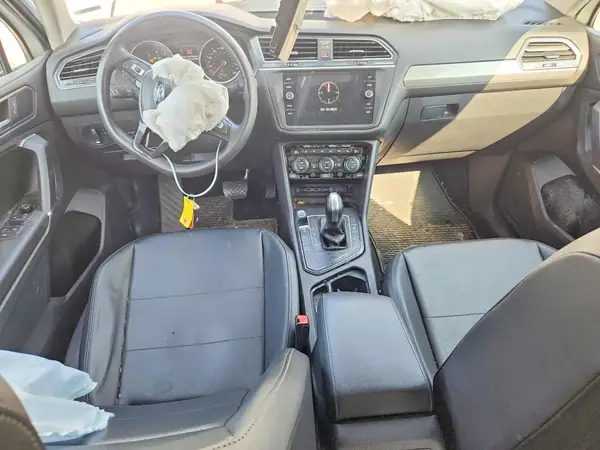3VV3B7AX6LM040744 2020 VOLKSWAGEN TIGUAN - Image 8