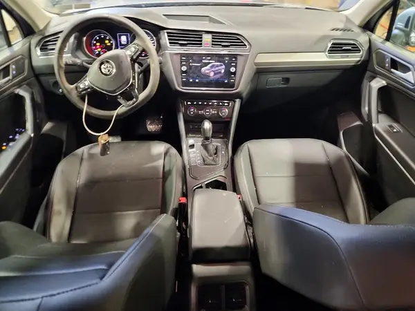 3VV3B7AX6LM061660 2020 VOLKSWAGEN TIGUAN - Image 8