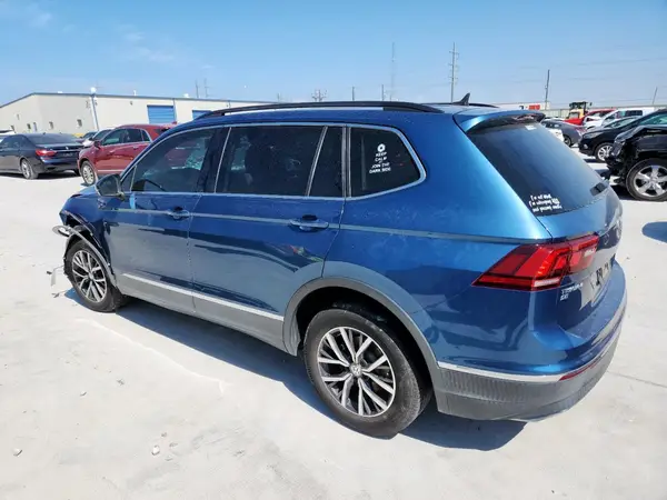 3VV3B7AX6LM110422 2020 VOLKSWAGEN TIGUAN - Image 2