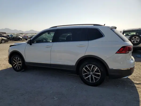 3VV3B7AX6LM123333 2020 VOLKSWAGEN TIGUAN - Image 2