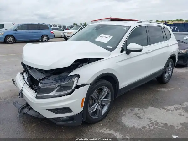 3VV3B7AX6LM128547 2020 VOLKSWAGEN TIGUAN - Image 2
