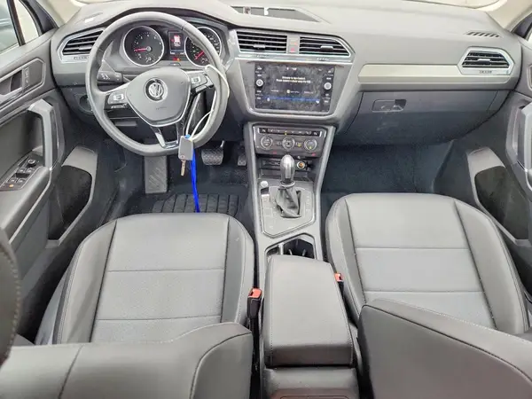 3VV3B7AX6LM177425 2020 VOLKSWAGEN TIGUAN - Image 8