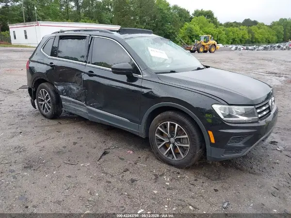 3VV3B7AX6MM021502 2021 VOLKSWAGEN TIGUAN - Image 1