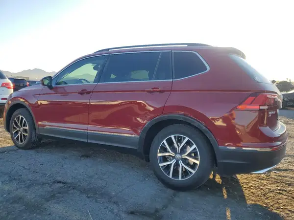 3VV3B7AX6MM030605 2021 VOLKSWAGEN TIGUAN - Image 2