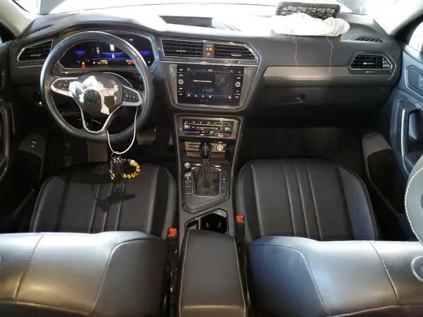 3VV3B7AX6NM025132 2022 VOLKSWAGEN TIGUAN - Image 8