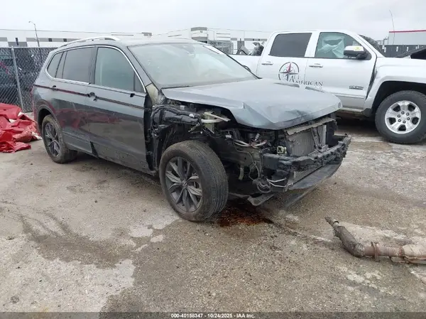3VV3B7AX6NM037359 2022 VOLKSWAGEN TIGUAN