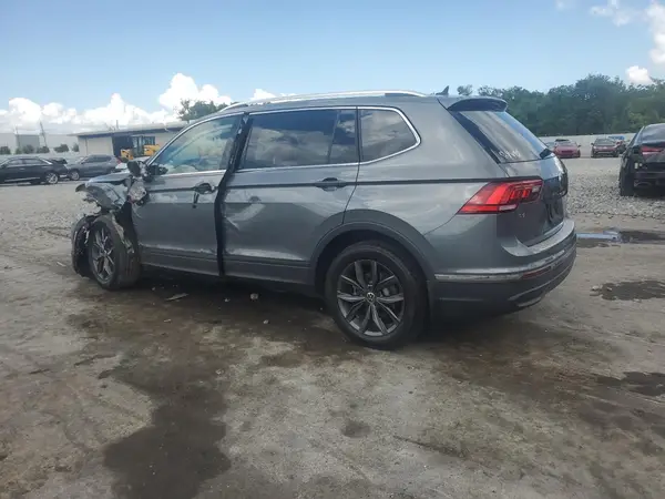3VV3B7AX6NM065503 2022 VOLKSWAGEN TIGUAN - Image 2