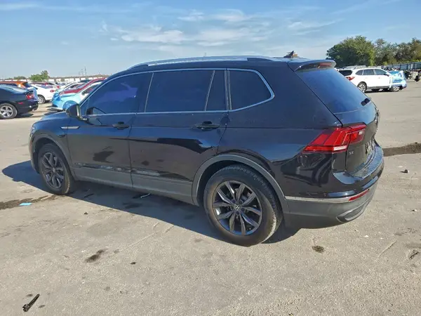 3VV3B7AX6NM078154 2022 VOLKSWAGEN TIGUAN - Image 2