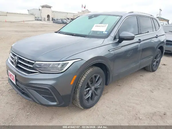 3VV3B7AX6NM138286 2022 VOLKSWAGEN TIGUAN - Image 2