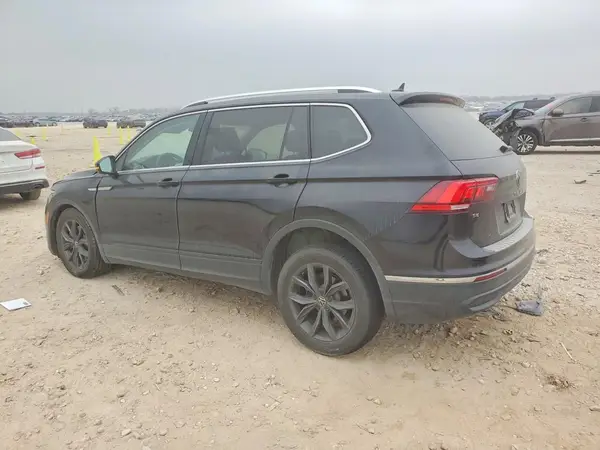 3VV3B7AX6NM138501 2022 VOLKSWAGEN TIGUAN - Image 2
