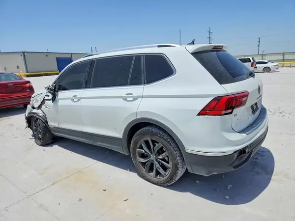 3VV3B7AX6NM176326 2022 VOLKSWAGEN TIGUAN - Image 2