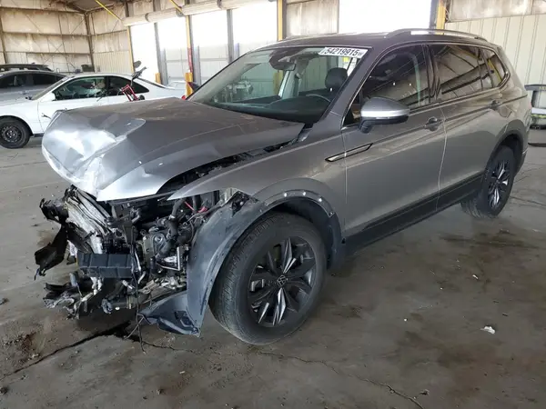 3VV3B7AX6PM003456 2023 VOLKSWAGEN TIGUAN - Image 1