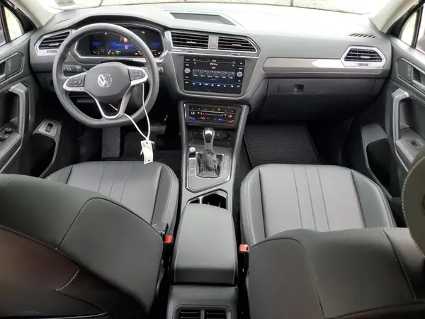 3VV3B7AX6PM095989 2023 VOLKSWAGEN TIGUAN - Image 8