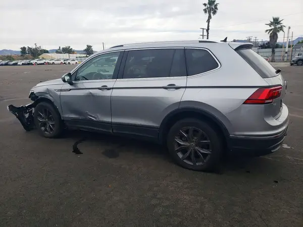3VV3B7AX6PM115609 2023 VOLKSWAGEN TIGUAN - Image 2