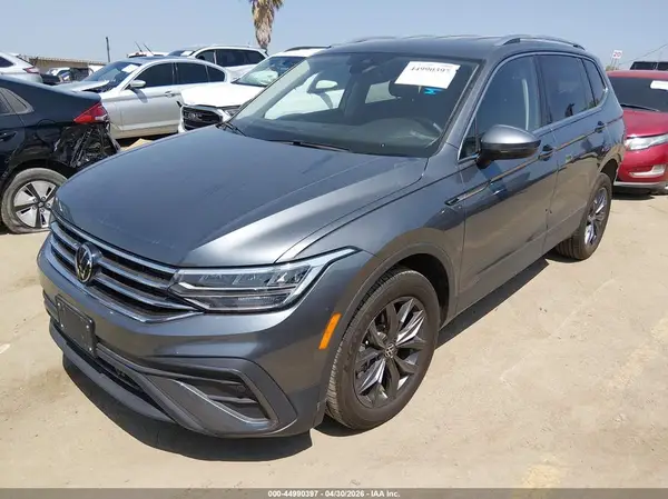 3VV3B7AX6PM122950 2023 VOLKSWAGEN TIGUAN - Image 2