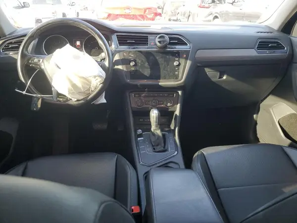3VV3B7AX7JM008446 2018 VOLKSWAGEN TIGUAN - Image 8