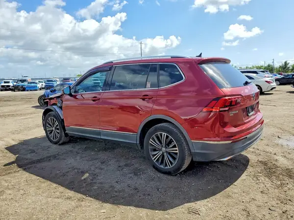 3VV3B7AX7JM019849 2018 VOLKSWAGEN TIGUAN - Image 2