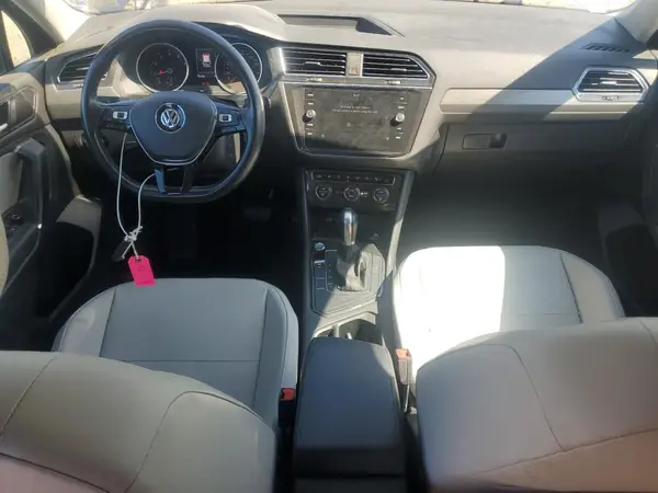 3VV3B7AX7JM054553 2018 VOLKSWAGEN TIGUAN - Image 8